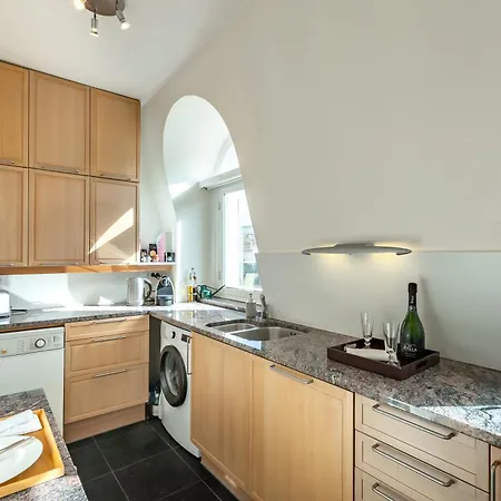 Elegance Parisienne : Vue Arc-de-triomphe Apartamento *